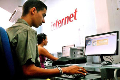 Exiliados cubanos podrían costear acceso a Internet